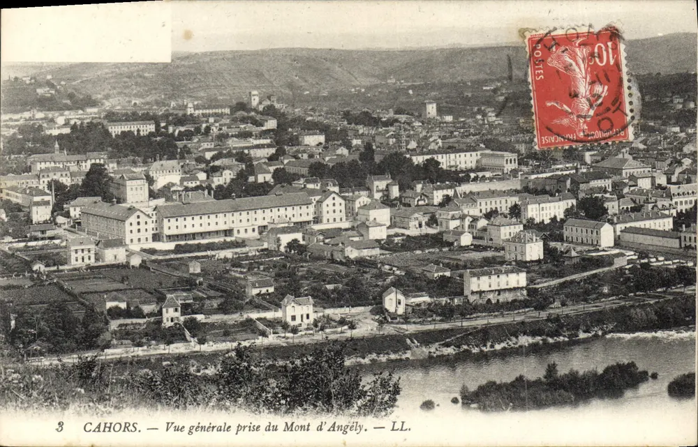 Cahors — Allgemeine Ansicht vom Mont d'Angély — LL. - Vorderseite