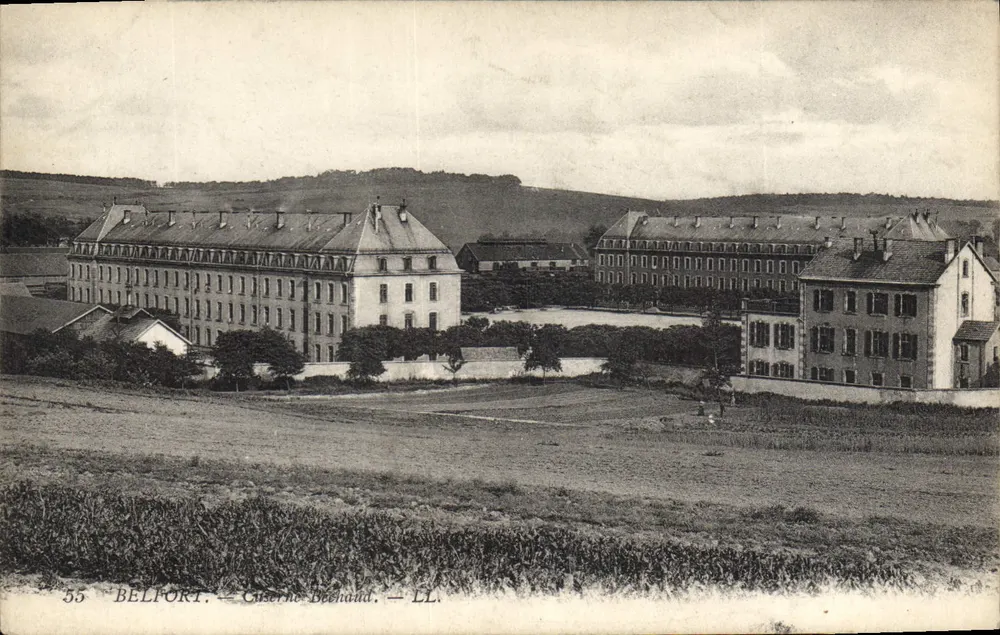 Belfort — Caserne Beehand — LL. — n° 35 - Frente