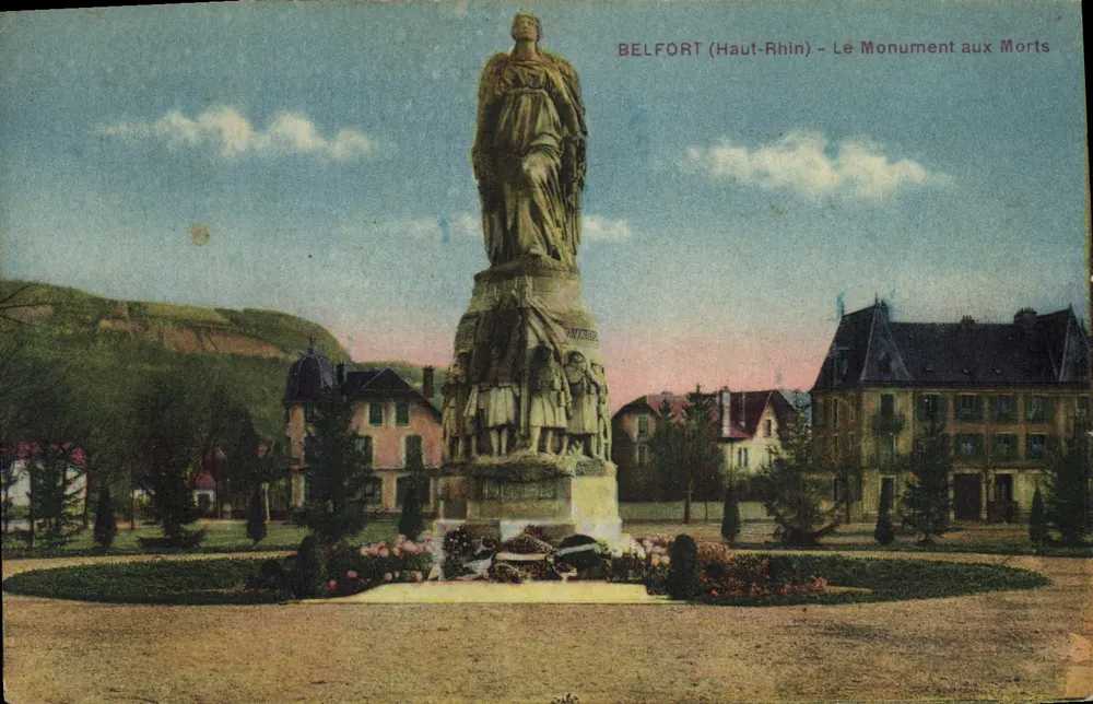 Belfort (Haut-Rhin) - Denkmal für die Toten - Vorderseite
