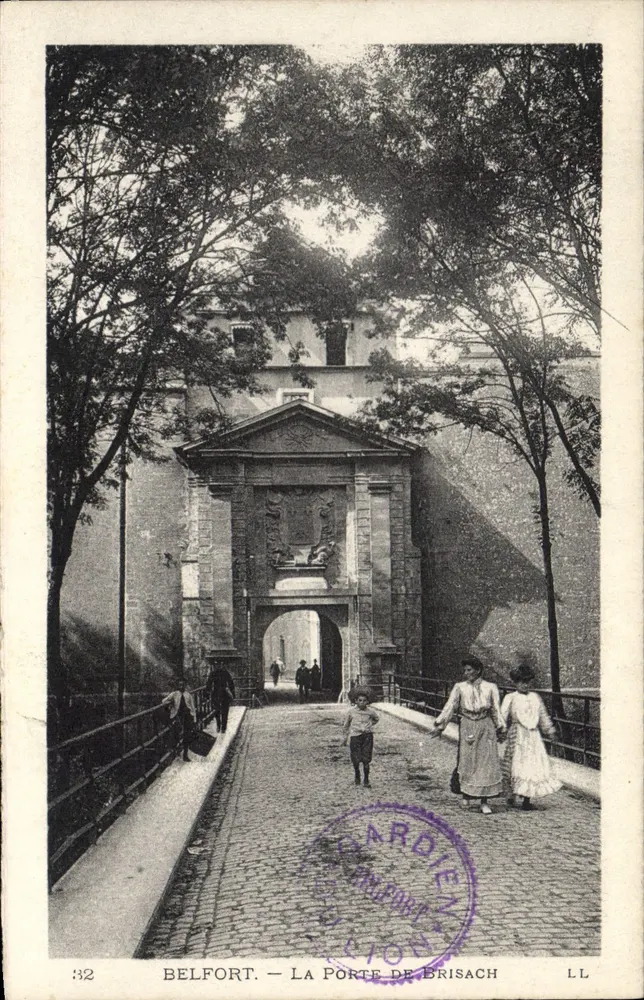 Belfort — A Porta de Brisach — editor L. L. (n°32) - Frente