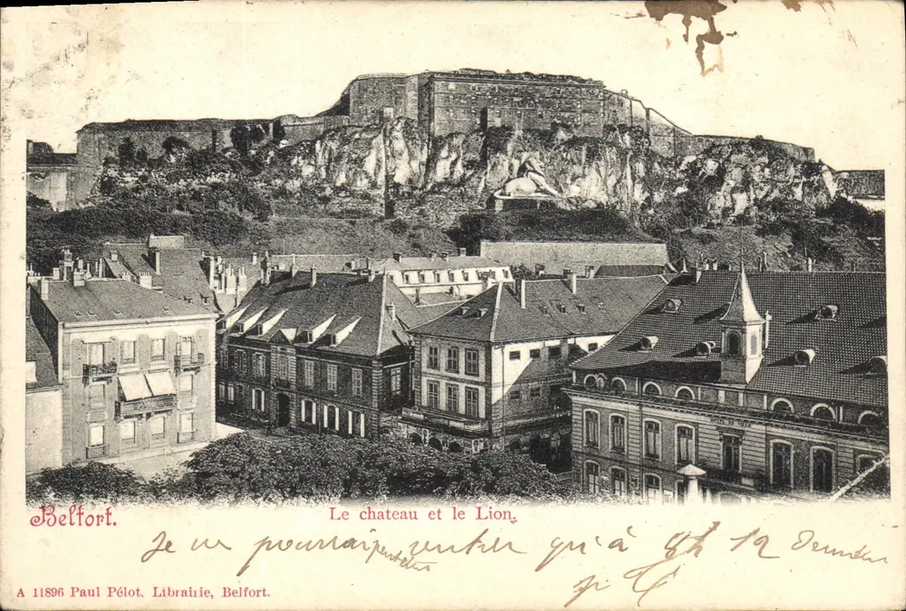 Belfort — O castelo e o Leão — Paul Pélot, Livraria, Belfort, n° A 11896 - Frente