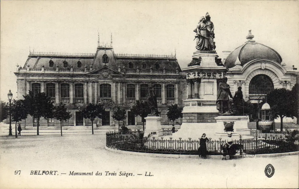 Belfort — Monumento dos Três Sítios — LL. n° 97 - Frente