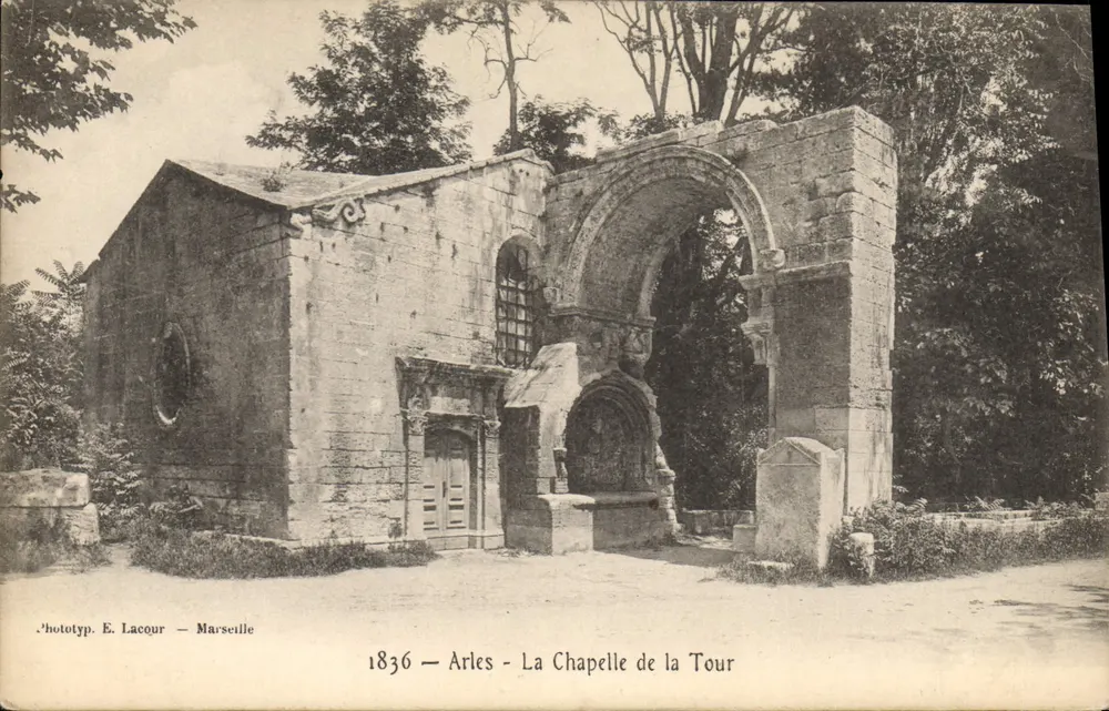 Arles — A Capela da Torre — Fototipia. E. Lacour — Marselha - Frente