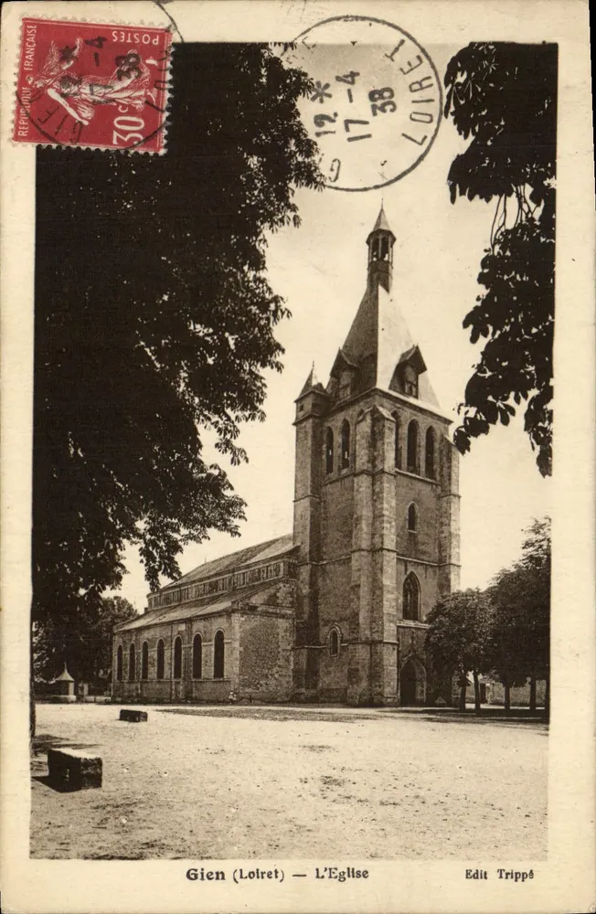 Gien (Loiret) — A Igreja — Edit Trippé - Frente
