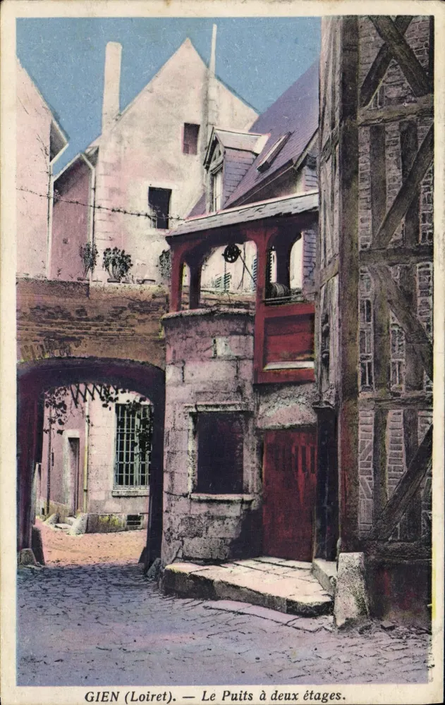 GIEN (Loiret) — Der Zweistöckige Brunnen — Edition Car. Bollotte - Vorderseite
