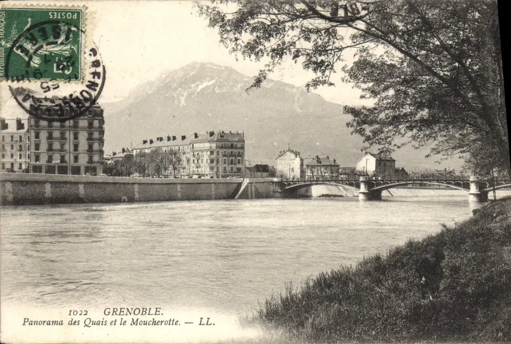 Grenoble — Panorama der Quais und der Moucheotte — LL. Nr. 1022 - Vorderseite