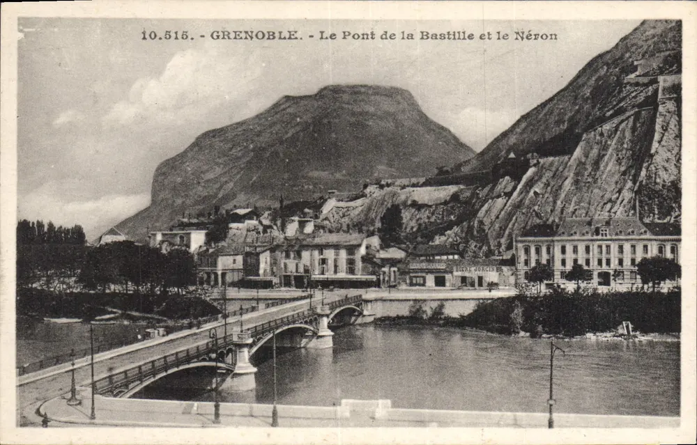 Grenoble - El puente de la Bastilla y el Néron — Editor Dauphinois-Poste - Anverso