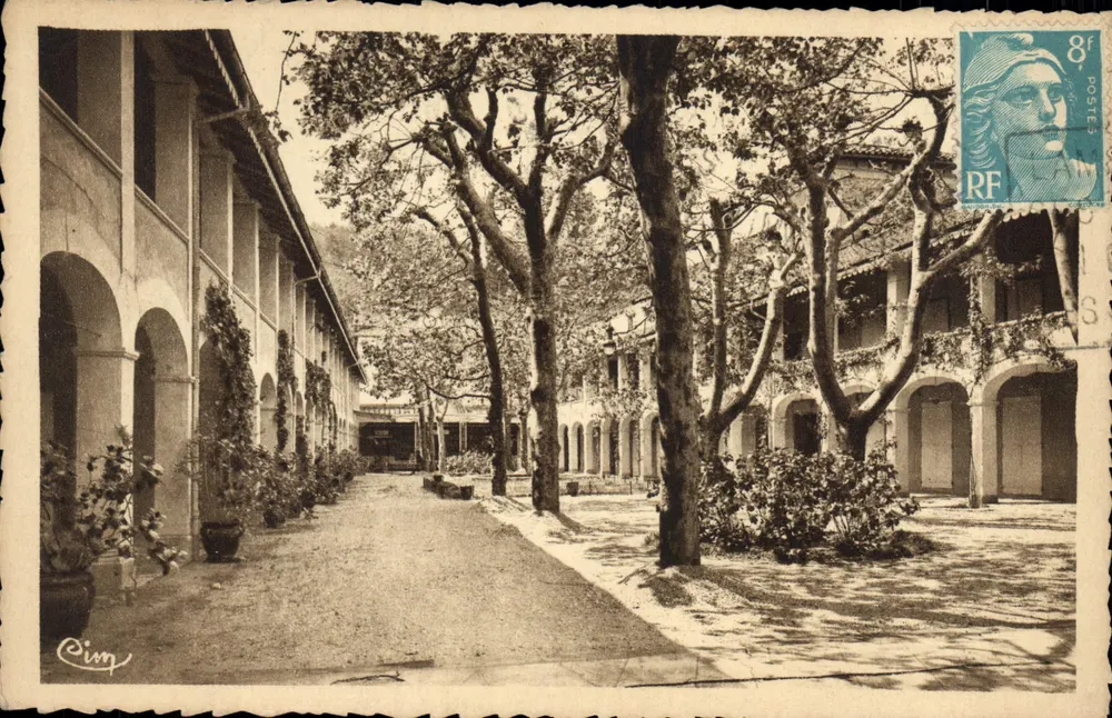 Lamalou-les-Bains — Einrichtung und Badehotel — Cimy - Vorderseite