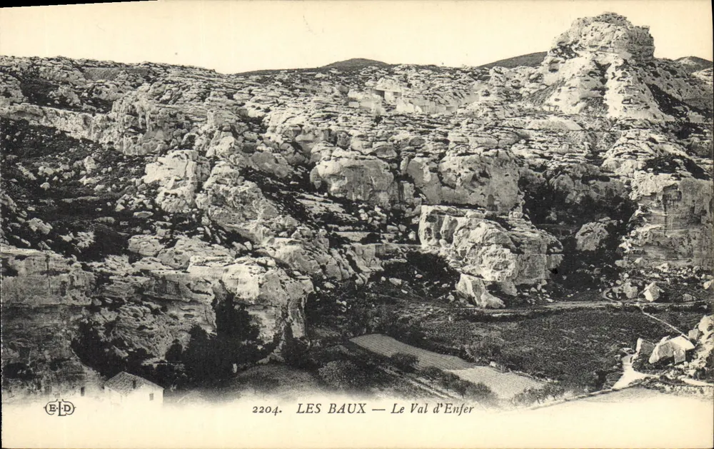 LES BAUX — O Vale do Inferno — Editor E.D. n° 2204 - Frente
