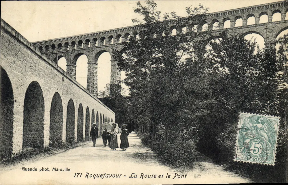 Roquefavour — De Weg en de Brug — Guende fot. Mars.ille n°171 - Voorkant