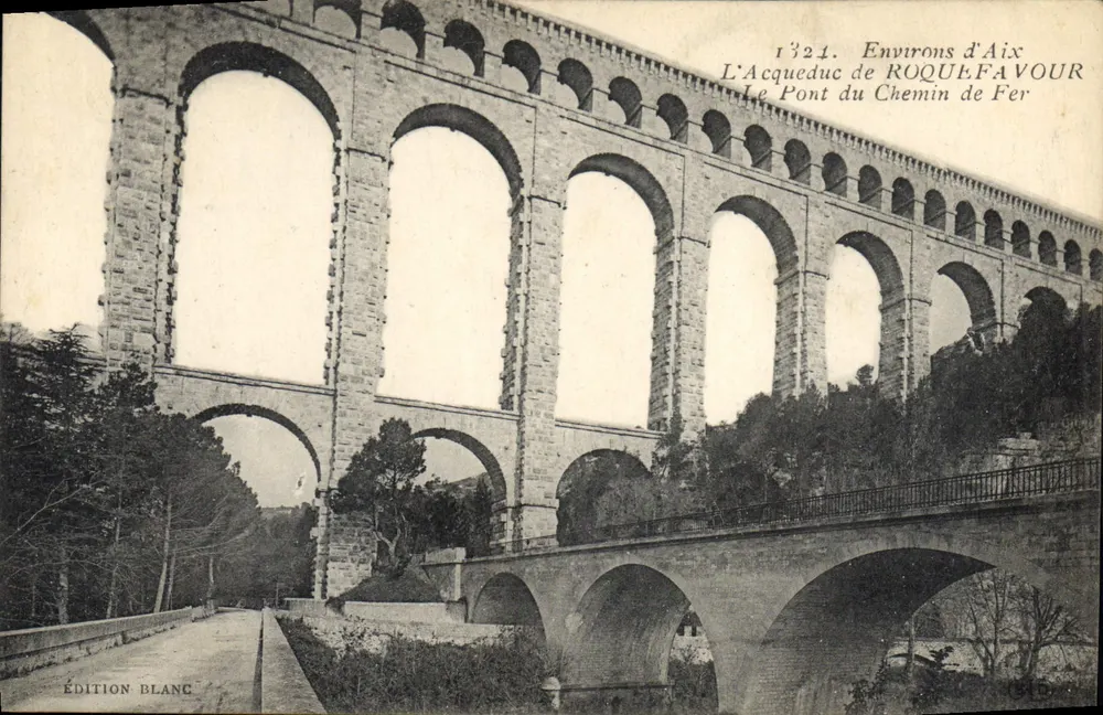 Das Aquädukt von Roquefavour — Die Eisenbahnbrücke — Édition Blanc, n°1324 - Vorderseite
