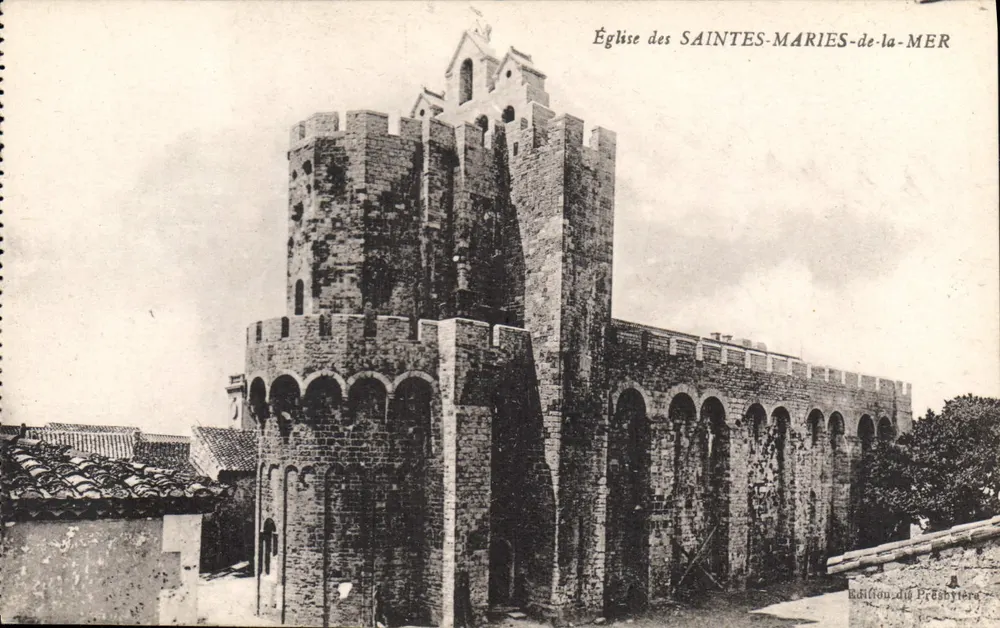 Igreja das Santas-Maries-de-la-Mer — Edição do Presbitério - Frente