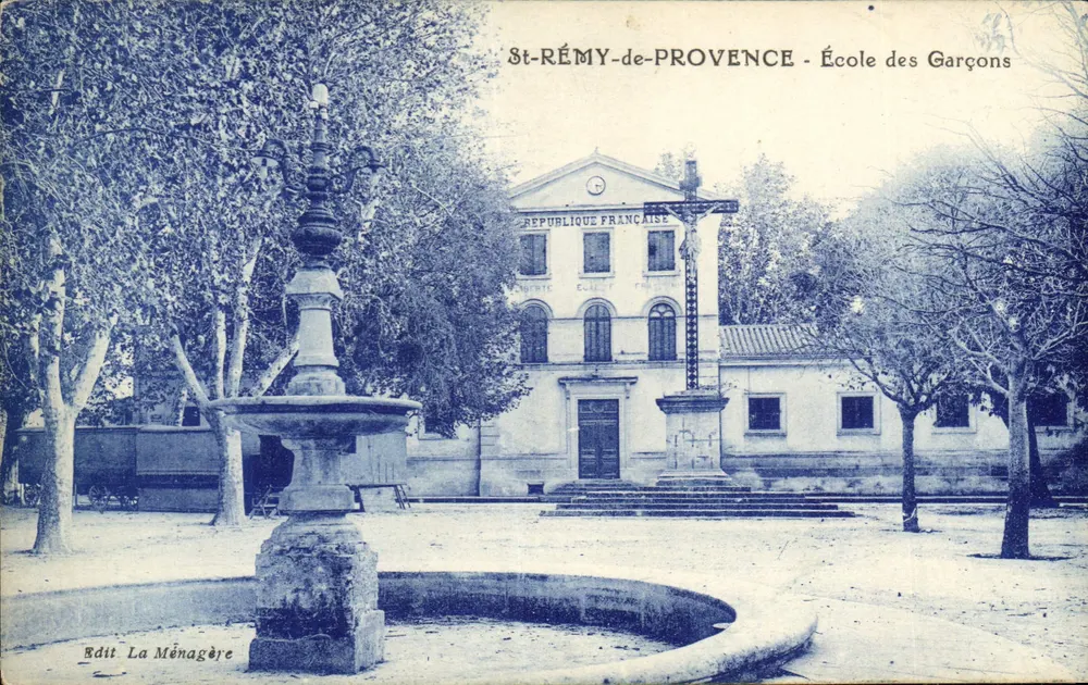 Saint-Rémy-de-Provence — School voor Jungen — Uitgever La Ménagère - Voorkant