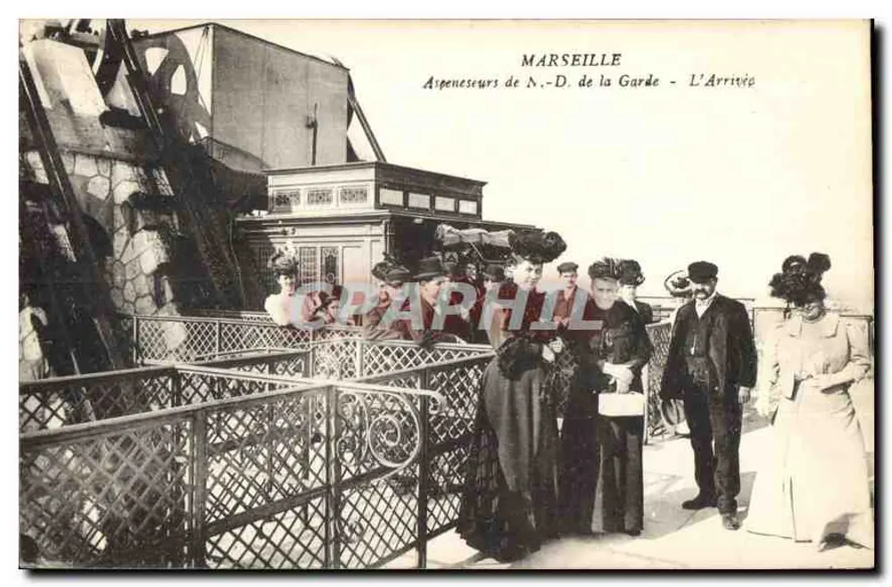 Marseille - Aspeneuseurs de N.-D. de la Garde - A Chegada - Frente