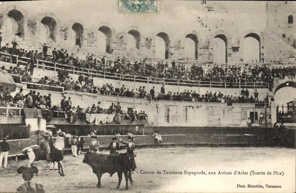 Spanische Stierkampf — In den Arenen von Arles (Pica Suerte) — Foto. Blanchin, Tarascon - Vorderseite