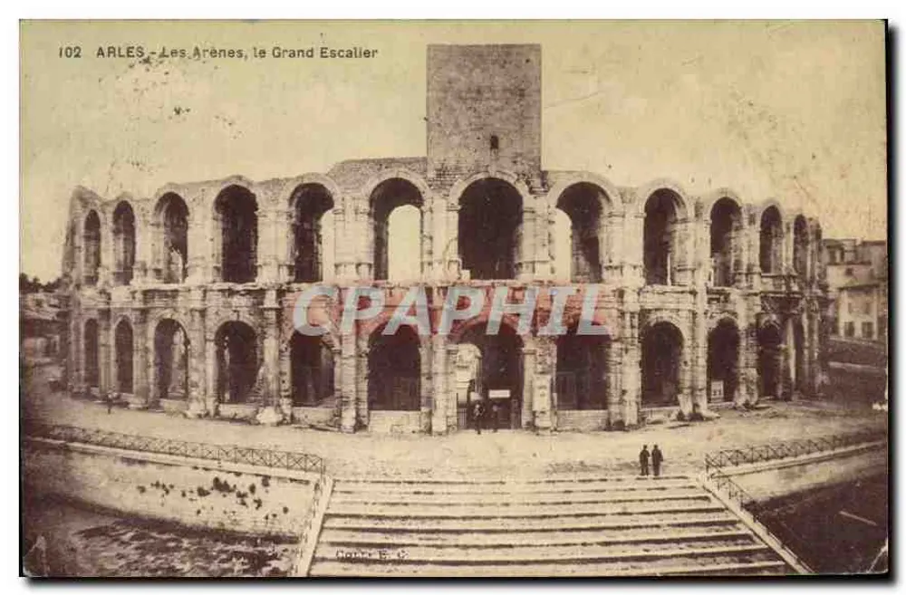 Arles - As Arênes, o Grande Escalier — editor: C. B. C. n° 102 - Frente