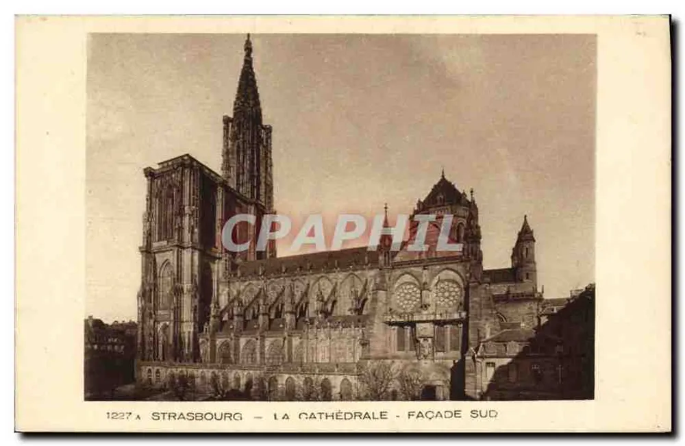 Strasbourg — A Catedral — Fachada Sul - Frente
