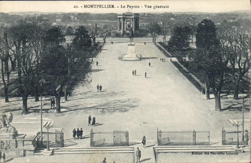 Montpellier - Le Peyrou - Vista geral — Edição das Nouvelles Galeries, n°20 - Frente
