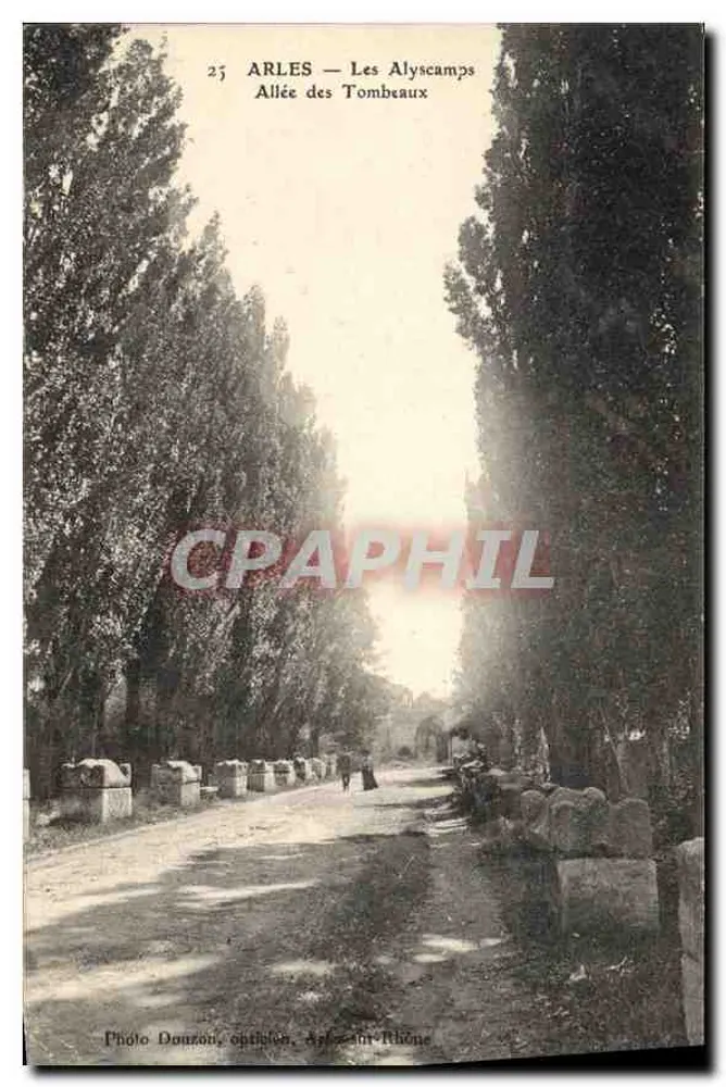 Arles — Les Alyscamps — Allée des Tombeaux — Foto Douzony, Arles, Rhône - Frente