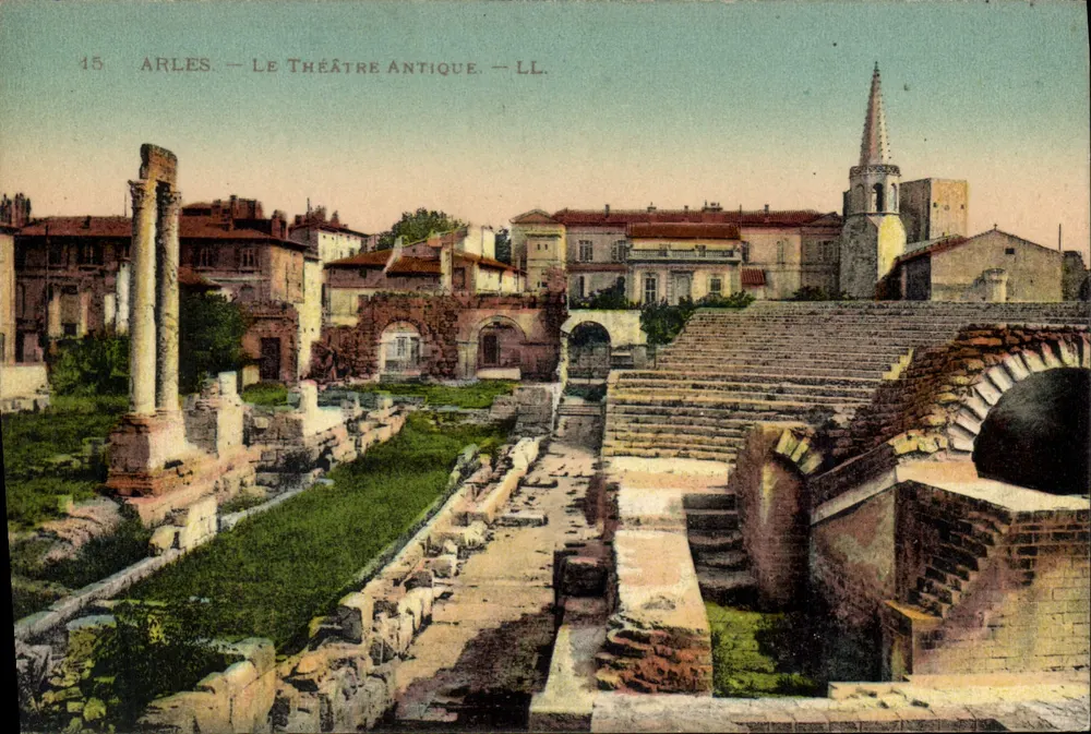 Arles — O Teatro Antigo — LL - Frente