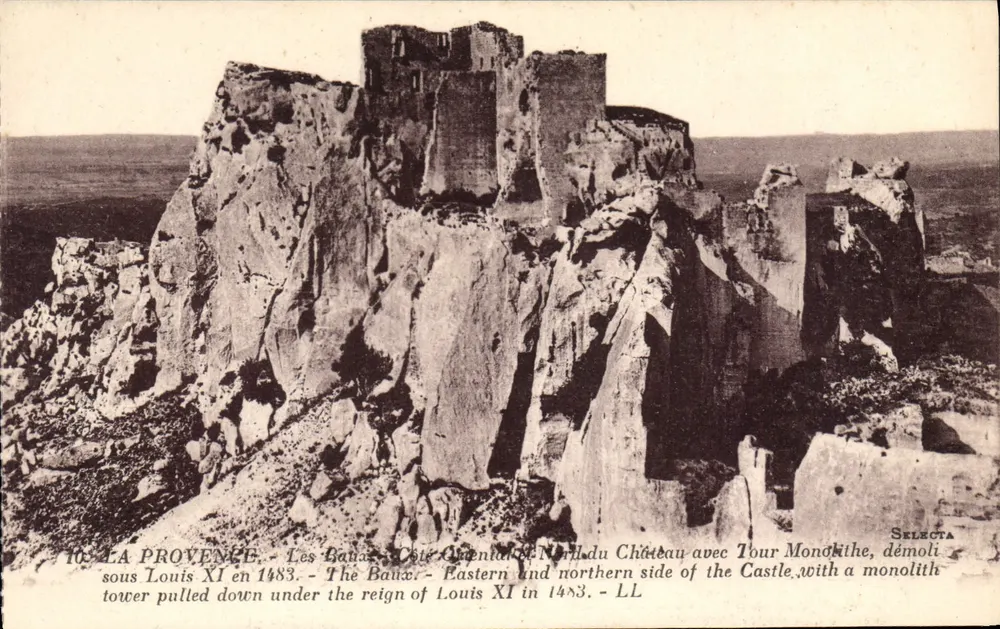 Les Baux-de-Provence — Lado oriental e norte do castelo com Torre Monolítica, demolido sob Luís XI em 1483 — Selecta - Frente