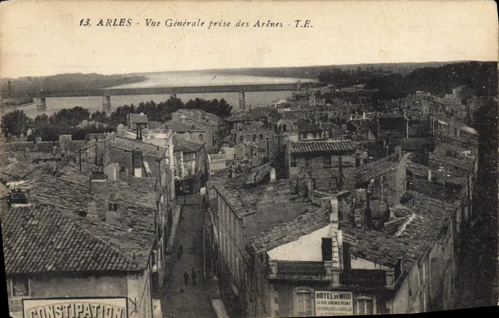 Arles - Vista Generale presa dalle Arene - T.E. - Recto