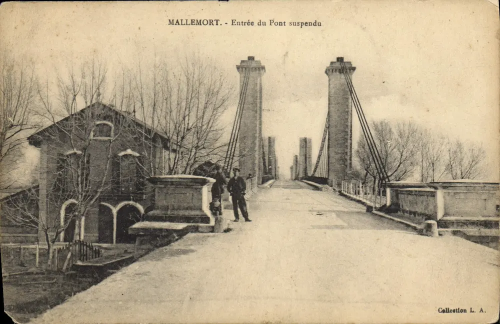 Mallemort - Entrée du Pont suspendu — éditeur Collection L. A. - Recto