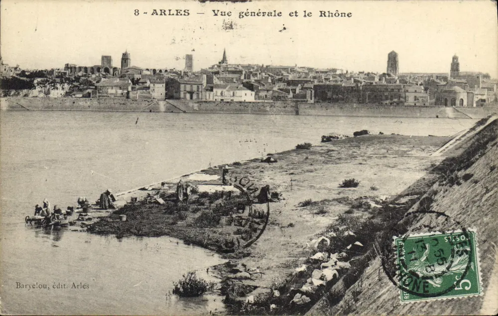 Arles — Vista geral e o Rio Ródano — Baryelou, edição Arles - Frente