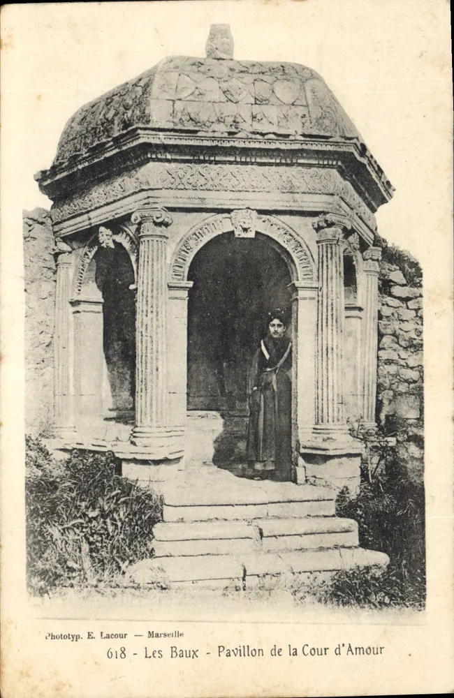 Les Baux - Pavilhão da Cour d'Amour — Fototip. E. Lacour — Marseille, n°618 - Frente