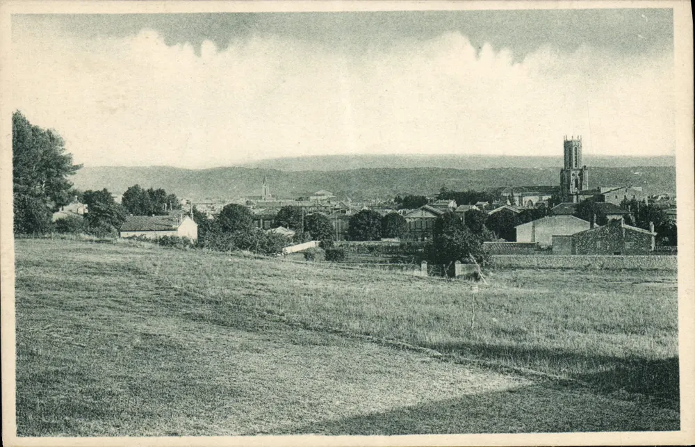 Aix-en-Provence — Vista Geral — A. Gouillard, Aix-en-Provence - Frente