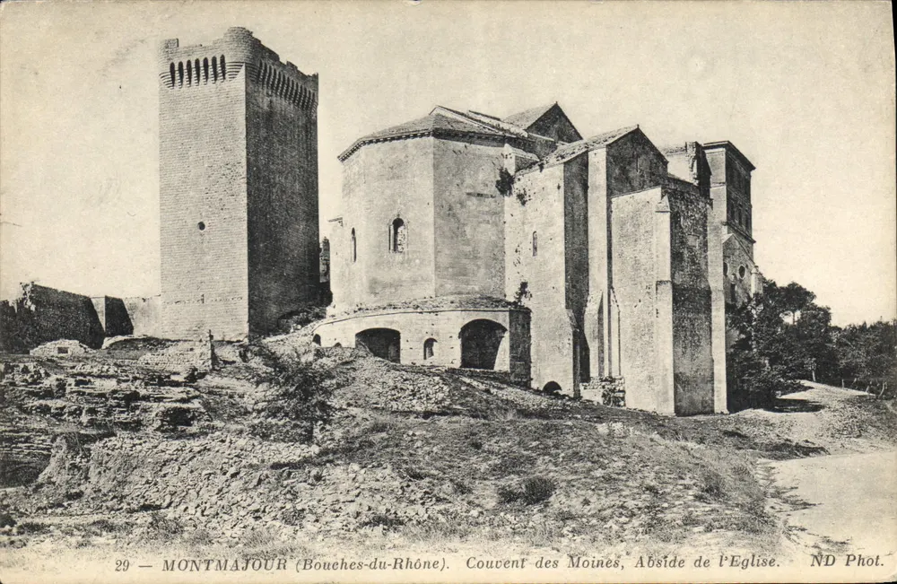 Montmajour (Bouches-du-Rhône) — Convento dos Monges, Abside da Igreja — ND Phot. - Frente