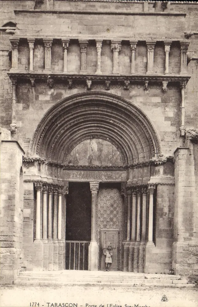 Tarascon — Porta da Igreja de Santa Marta — editor A. Tardif, n° 1774 - Frente