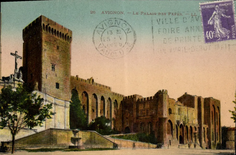 Avignon — O Palácio dos Papas — LL - Frente