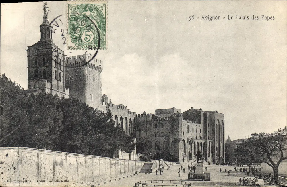 Avignon - O Palácio dos Papas — Fototipia E. Labour, Marselha — n° 158 - Frente