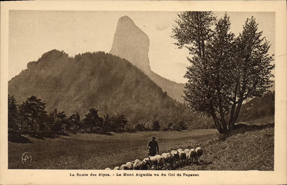 Der Mont Aiguille vom Col de Papavet aus gesehen — Die Alpenroute — Éditions Warnano - Vorderseite