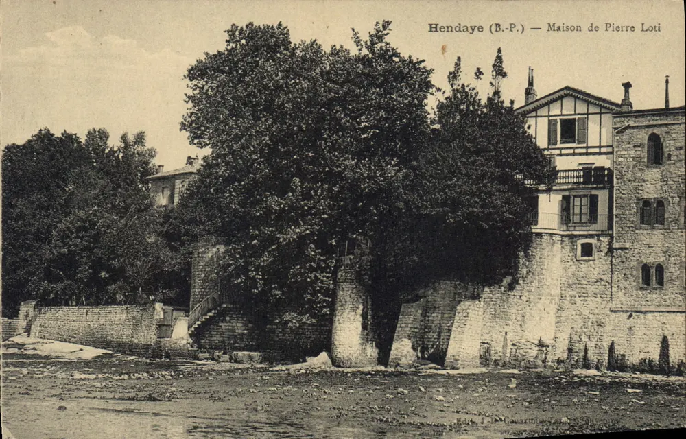Hendaye (B.P.) — Casa de Pierre Loti - Frente