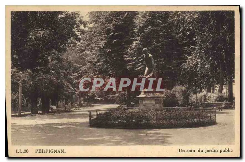 Perpignan — Um canto do jardim público — LL.30 - Frente
