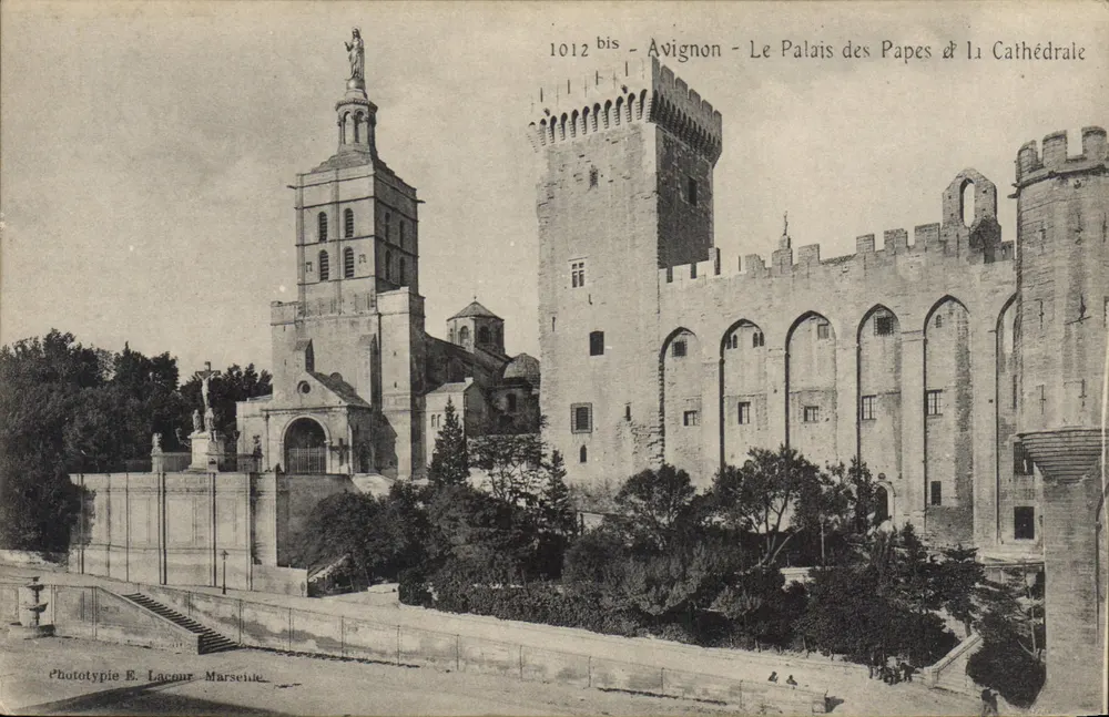 Avignon - Das Palais des Papes & die Kathedrale — Phototypie E. Lacour Marseille - Vorderseite