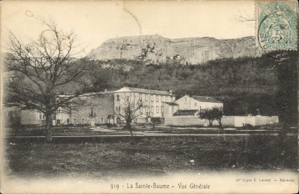 La Sainte-Baume — Vista Geral — Editor E. Lacour — n° 919 - Frente