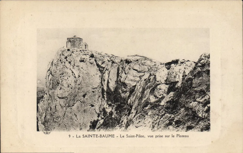 La Sainte-Baume - Le Saint-Pilon, Ansicht vom Plateau - Vorderseite