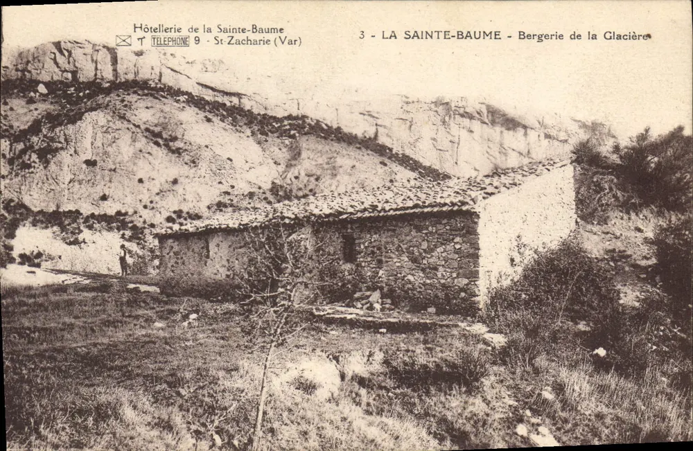 La Sainte-Baume — Schäferhütte der Glacière — Hotel de la Sainte-Baume, St-Zacharie (Var) - Vorderseite