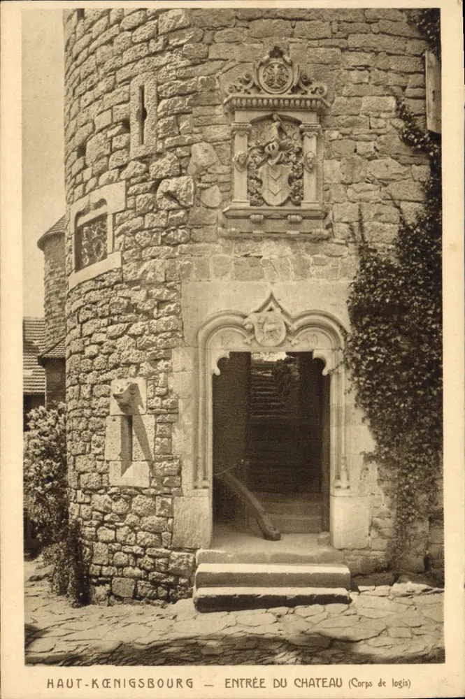 Haut-Königsbourg — Eingang zum Schloss (Hauptgebäude) - Vorderseite