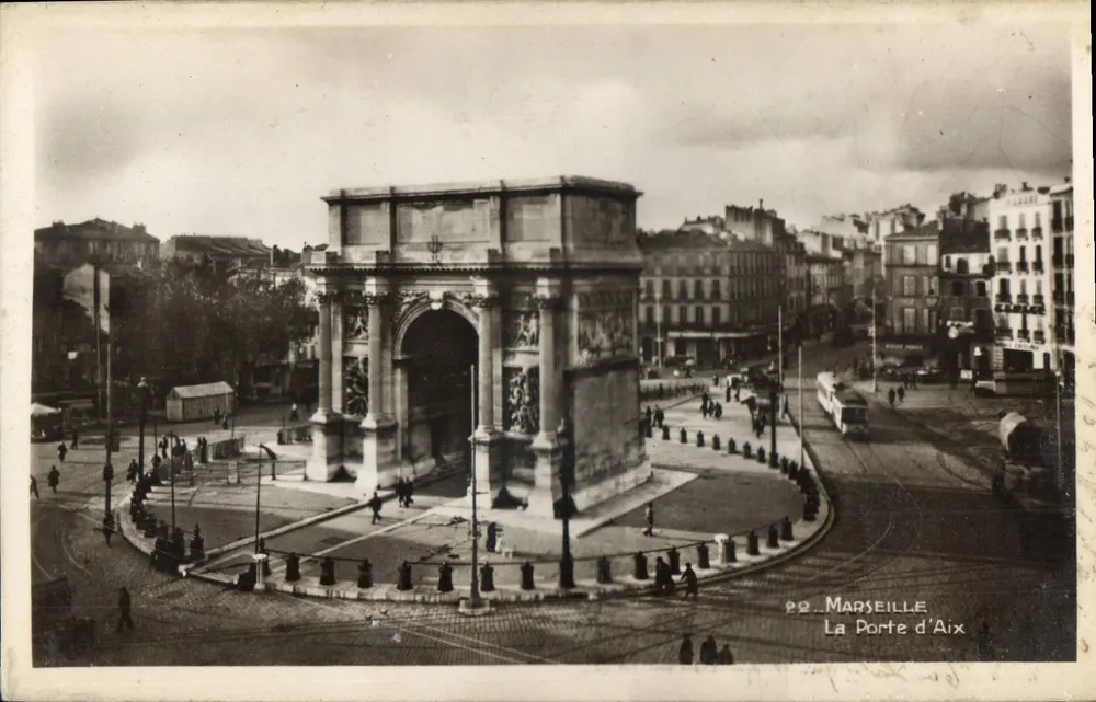 Marselha — A Porta de Aix — Edições 'LA CICOCNE' - Frente