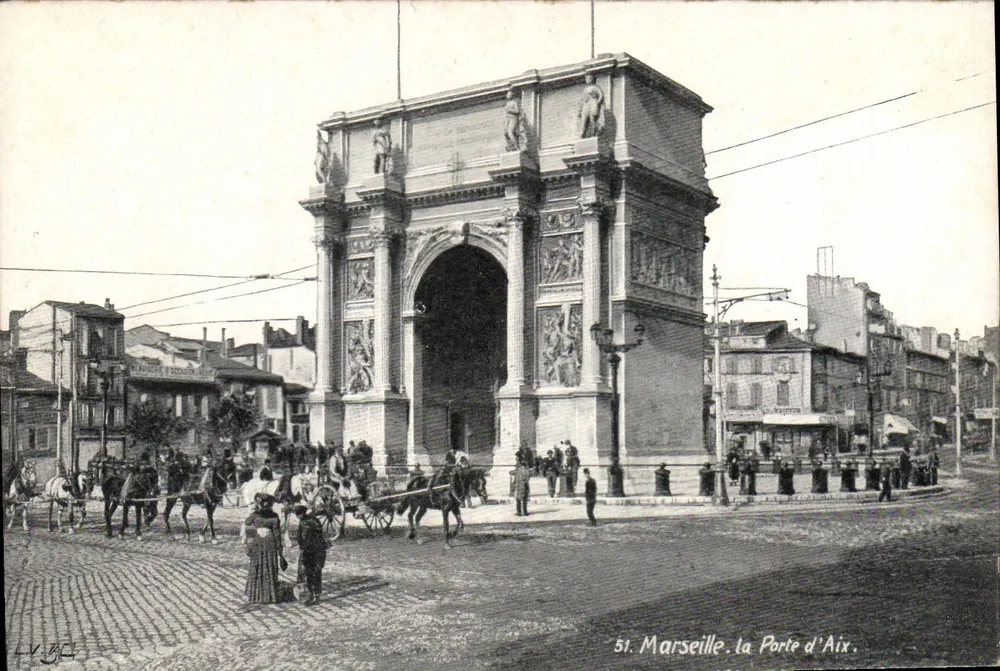 Marseille. A Porta de Aix — editor L.Y. & Cie, n°51 - Frente