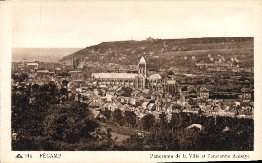 Fécamp — Panorama der Stadt und der alten Abtei - Vorderseite
