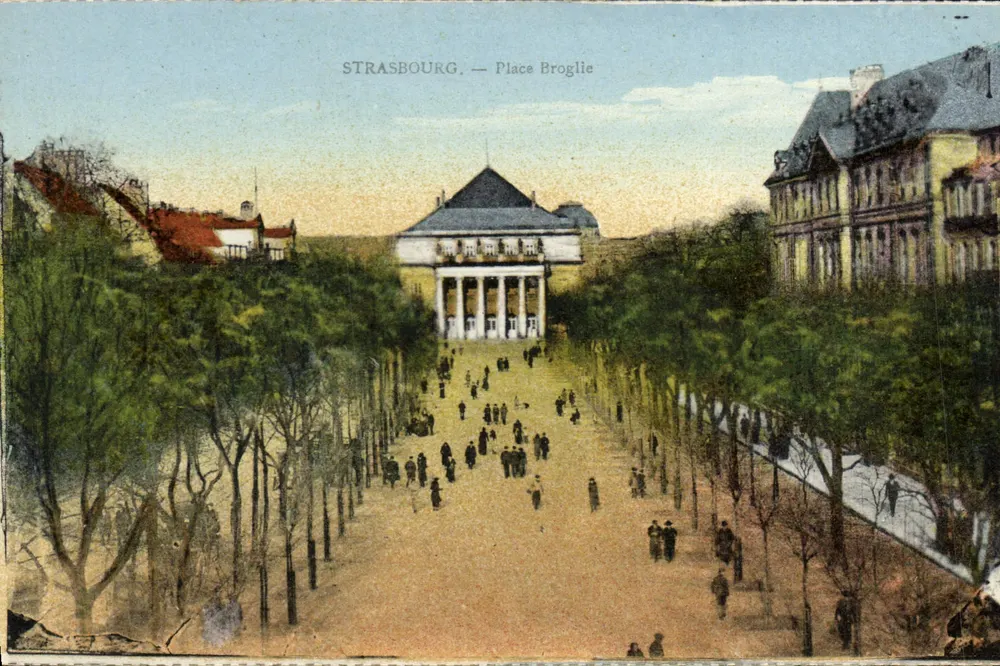 Estrasburgo — Praça Broglie — editor Félix Lüb, Estrasburgo - Frente