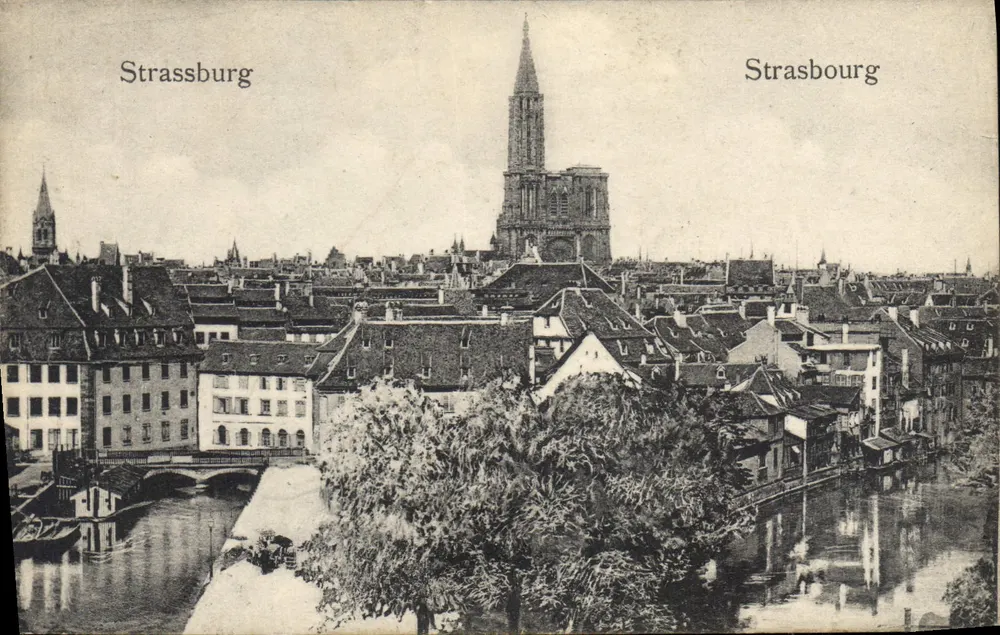 Estrasburgo — vista panorâmica com a catedral — editor Felix Loib - Frente
