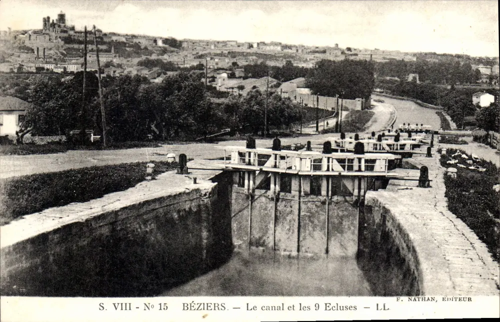 Béziers — O canal e as 9 Eclusas — F. Nathan, Editor — S. VIII - N° 15 - Frente