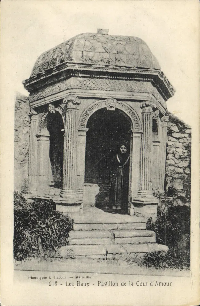 Les Baux - Pavilhão da Cour d'Amour — Fototipia E. Lacour, n°618 - Frente