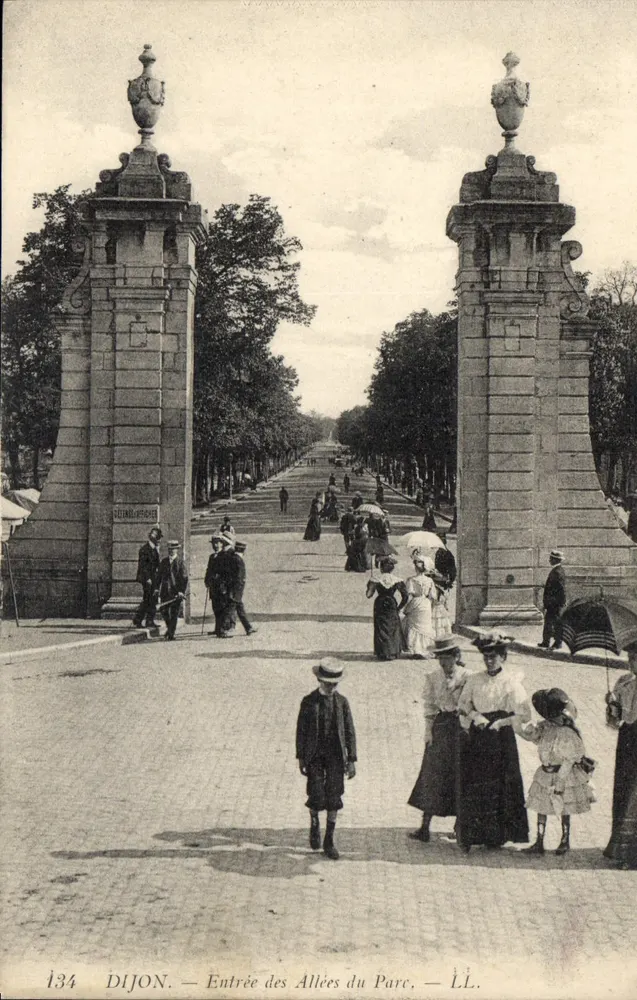 Dijon — Entrada das Alées do Parque — LL. — N° 134 - Frente
